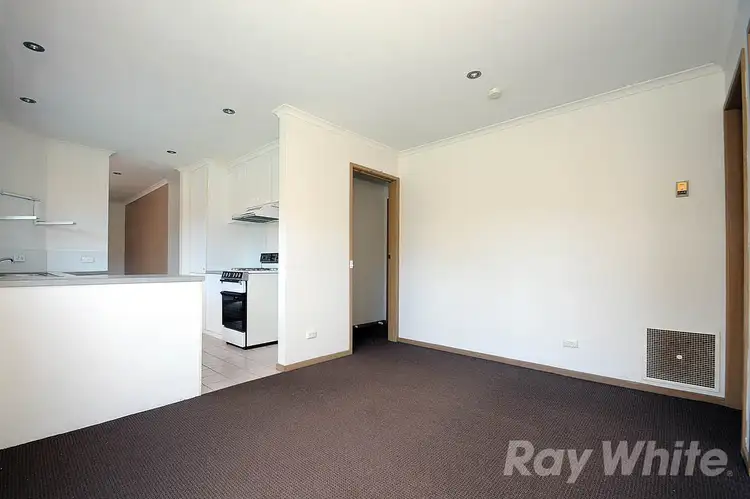 2/30 Cambridge Drive, Glen Waverley VIC 3150