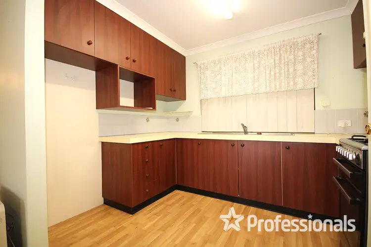 Second view of Homely house listing, 5 Lisa Road, Australind WA 6233