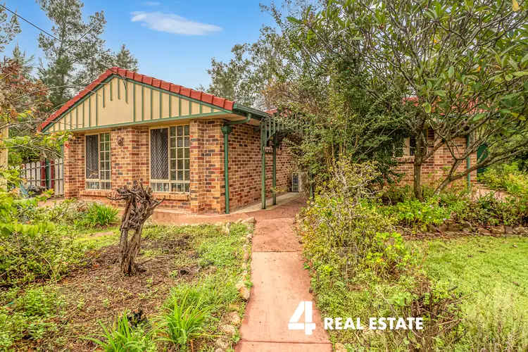26-28 Michelle Drive, Cedar Grove QLD 4285