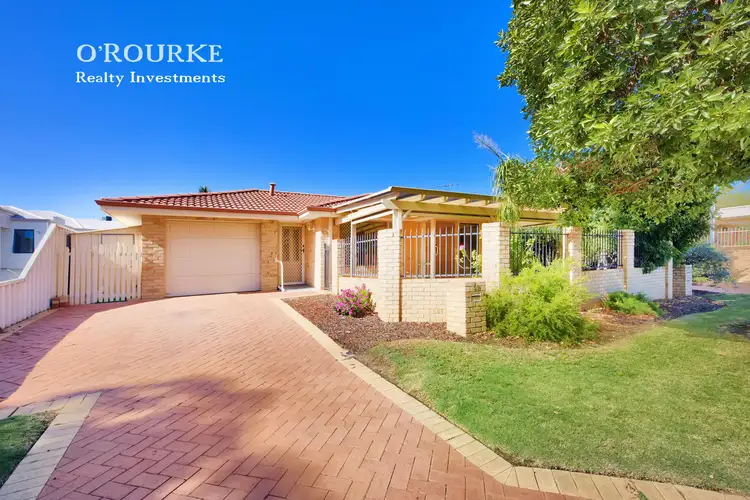 59A Langley Crescent