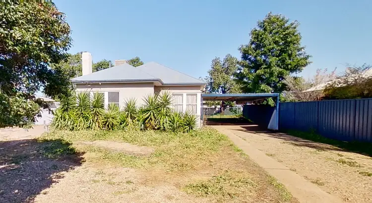 4 Gloucester Avenue, Dubbo NSW 2830