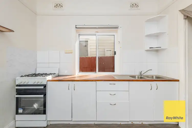 Fifth view of Homely semi-detached listing, 7 Inch Street, Lithgow NSW 2790