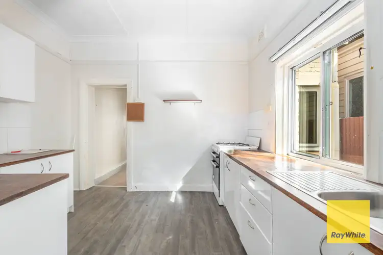 Sixth view of Homely semi-detached listing, 7 Inch Street, Lithgow NSW 2790