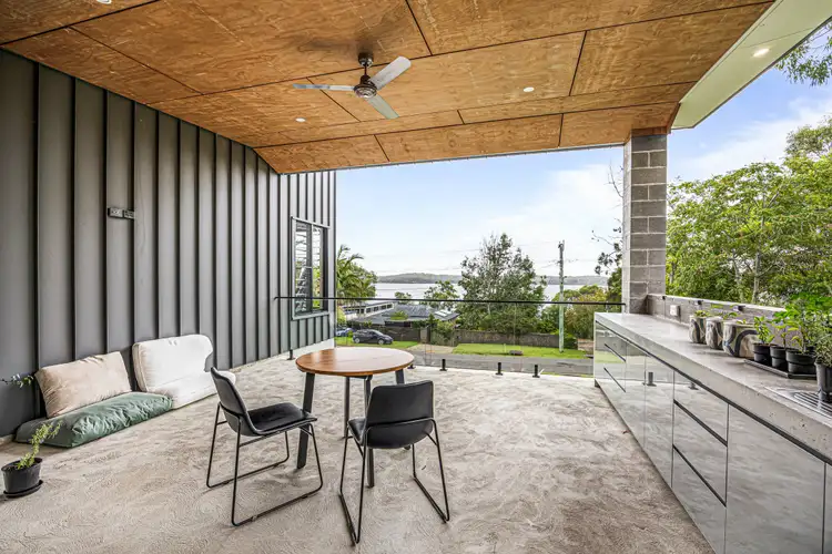 321 Dobell Drive, Wangi Wangi NSW 2267