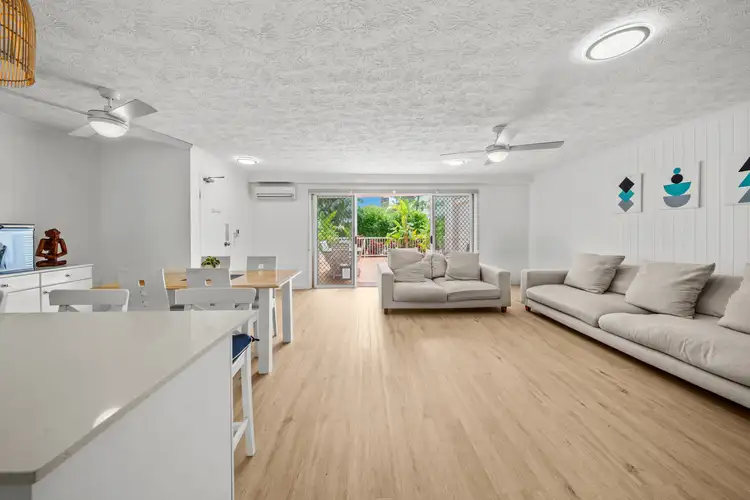 Sixth view of Homely apartment listing, 2/8-16 Dalpura Street, Chevron Island QLD 4217