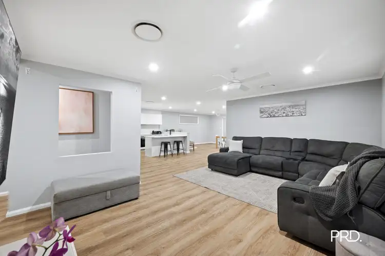 Second view of Homely house listing, 29 Warragamba Crescent, Jamisontown NSW 2750