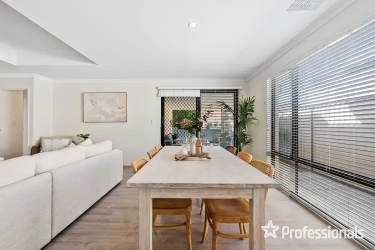 Seventh view of Homely house listing, 2/28 Beechboro Road, Bayswater WA 6053