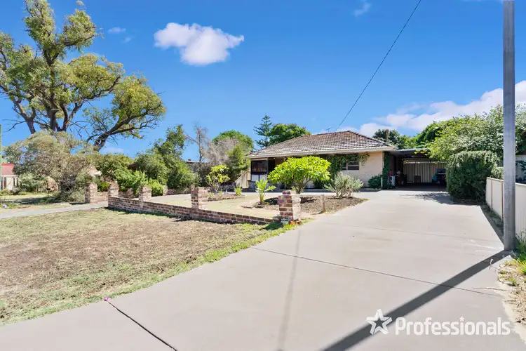 34 Greville Way, Girrawheen WA 6064
