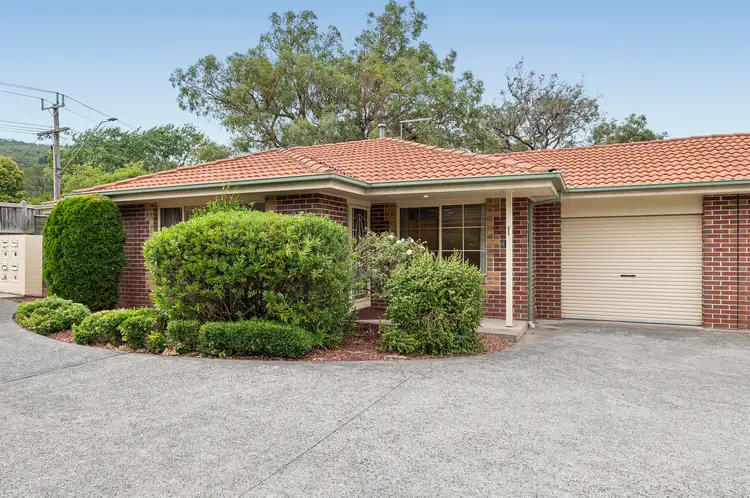 Main view of Homely unit listing, 1/152 Underwood Road, Ferntree Gully VIC 3156