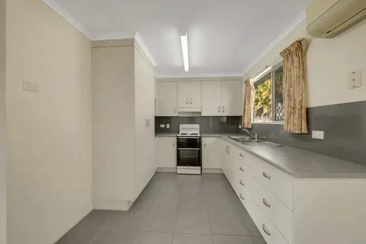 Fourth view of Homely house listing, 2 Sunnyridge Road, West Gladstone QLD 4680