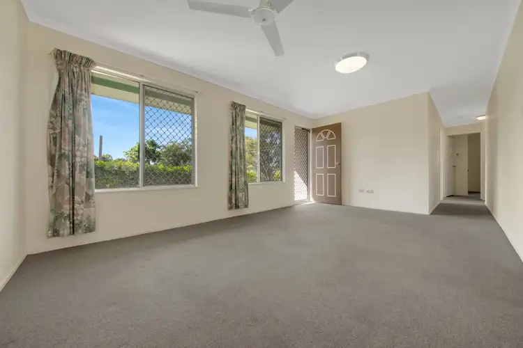 Sixth view of Homely house listing, 2 Sunnyridge Road, West Gladstone QLD 4680