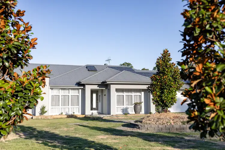 8 Bull Hill Road, Tinonee NSW 2430