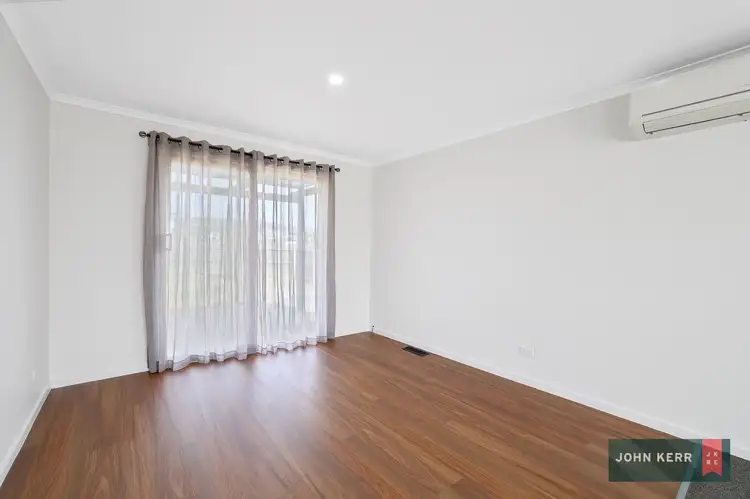 Fifth view of Homely house listing, 11 Page Court, Trafalgar VIC 3824
