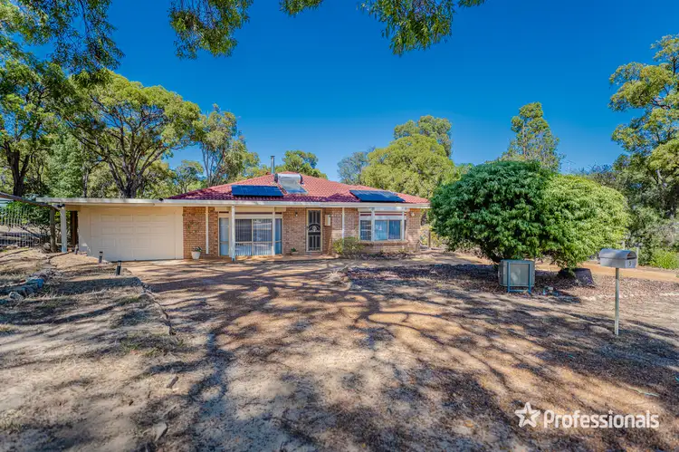 5 Cox Place, Waroona WA 6215