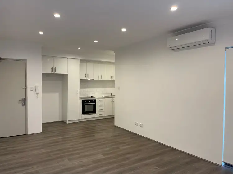 1/12 John Street, Midland WA 6056