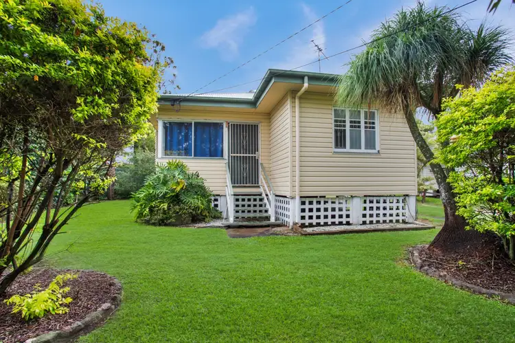 12 Cemetery Road, Ipswich QLD 4305