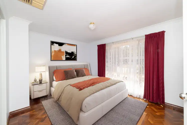 Sixth view of Homely house listing, 26 Guinivere Way, Camillo WA 6111