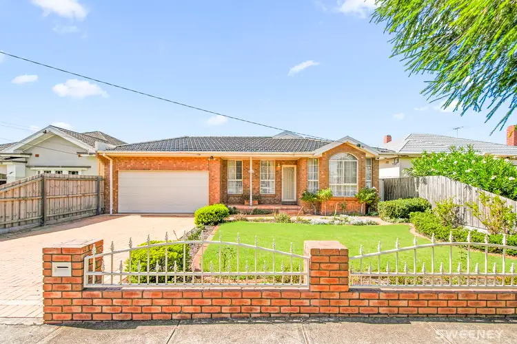 38 Bayview Street, Altona VIC 3018