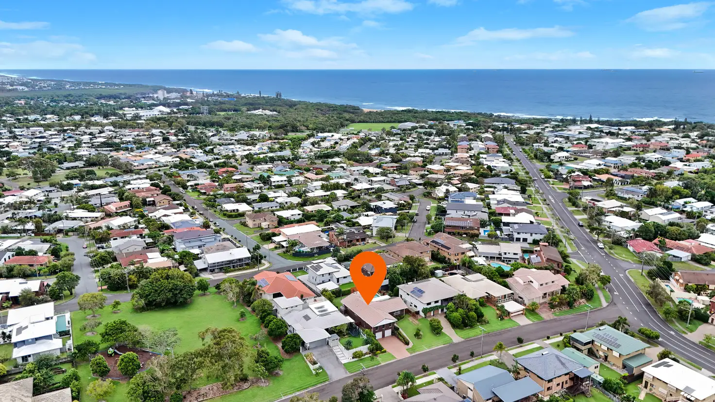 Main view of Homely house listing, 5 Enfield Crescent, Battery Hill QLD 4551