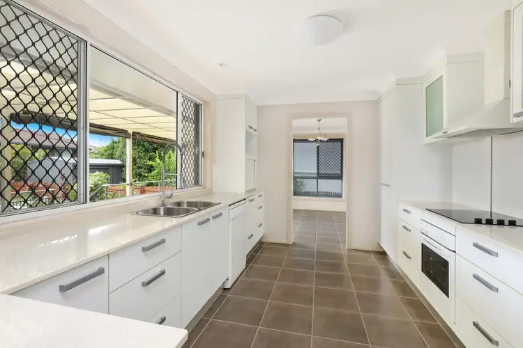 Fifth view of Homely house listing, 5 Enfield Crescent, Battery Hill QLD 4551