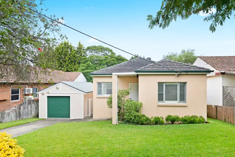 6 Wall Avenue, Asquith NSW 2077