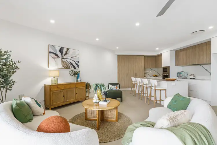 6/88 Glades Drive, Robina QLD 4226