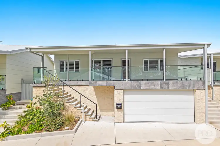 40 Ridgeview Drive, (off Fleet Street), Salamander Bay NSW 2317