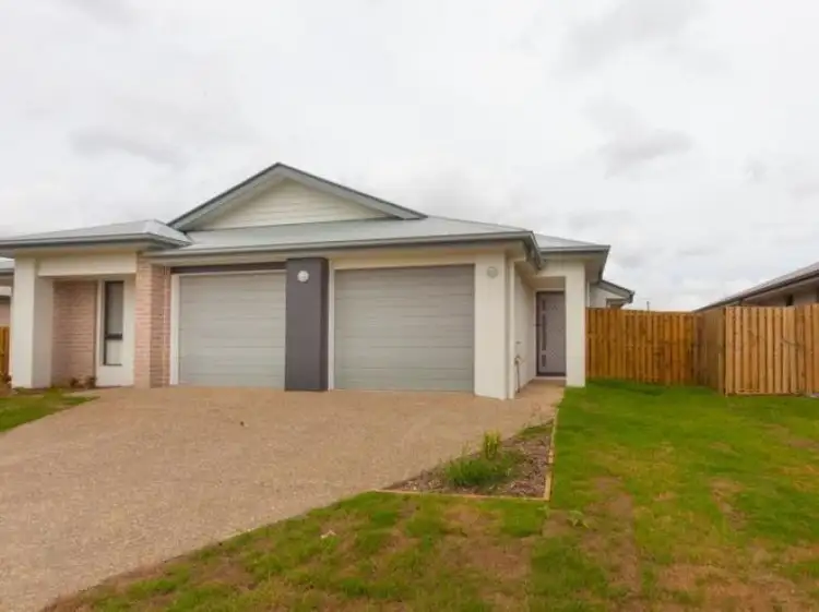 27A & 27B Lacewing Street, Rosewood QLD 4340