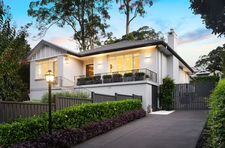23 Putarri Avenue, St Ives NSW 2075