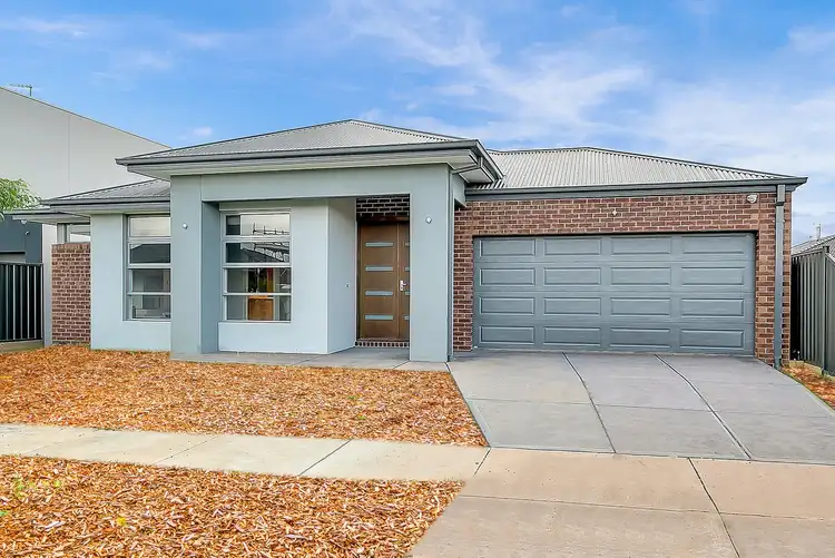 Main view of Homely house listing, 7 Durant Circuit, Kalkallo VIC 3064