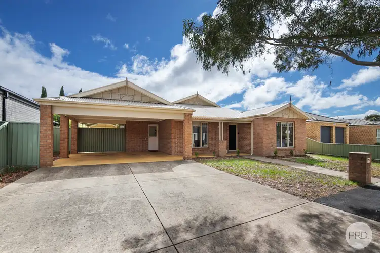 16 Selwyn Street, Miners Rest VIC 3352