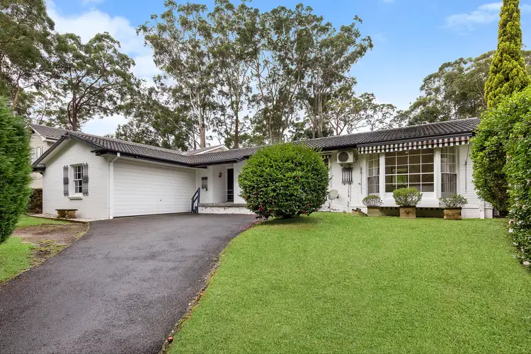 44 Lynbara Avenue