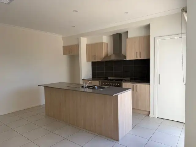 Second view of Homely house listing, 48 Moolort Crescent, Eynesbury VIC 3338