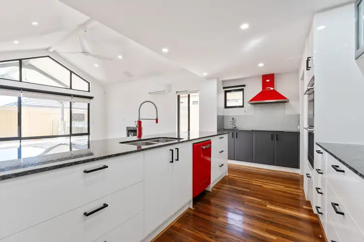 Second view of Homely house listing, 17 Peregrine Circle, Beeliar WA 6164
