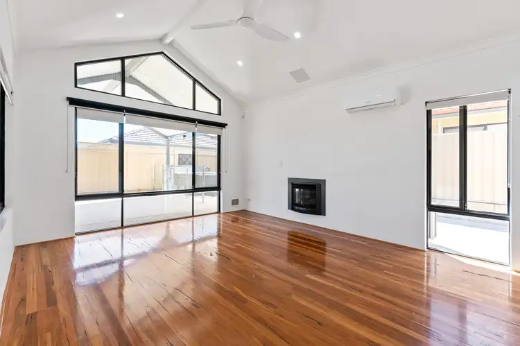 Fifth view of Homely house listing, 17 Peregrine Circle, Beeliar WA 6164