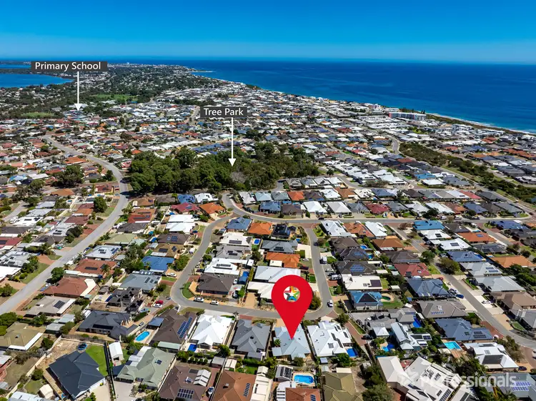 Sixth view of Homely house listing, 19 Bookleaf Loop, Halls Head WA 6210