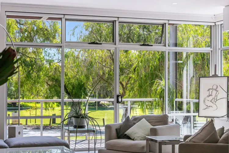 5 Mitford Street, Swanbourne WA 6010