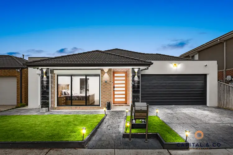 8 Macarthur Way