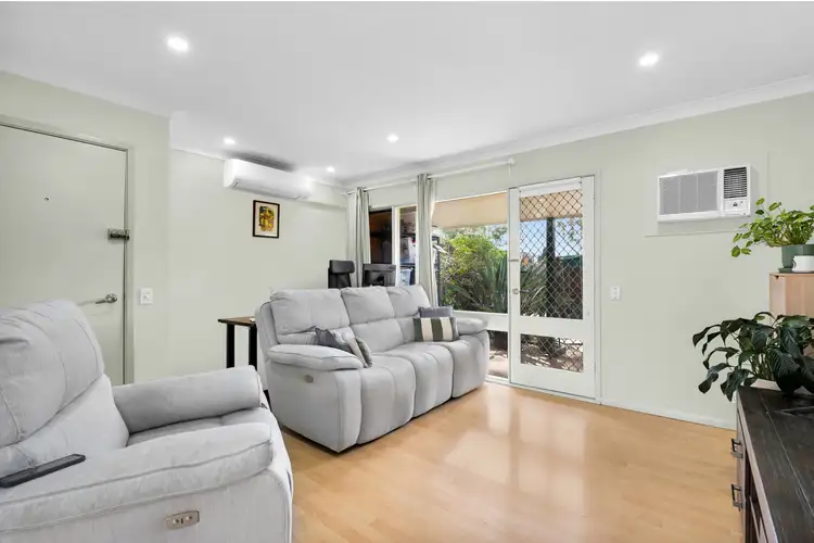 Third view of Homely villa listing, 15/1 Throsby Way, Ambarvale NSW 2560