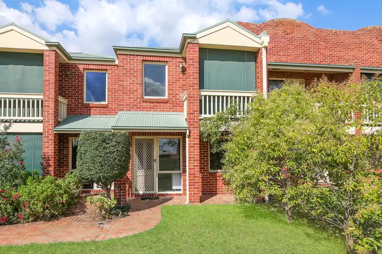 Main view of Homely house listing, 1/550 Kotthoff Street, Lavington NSW 2641