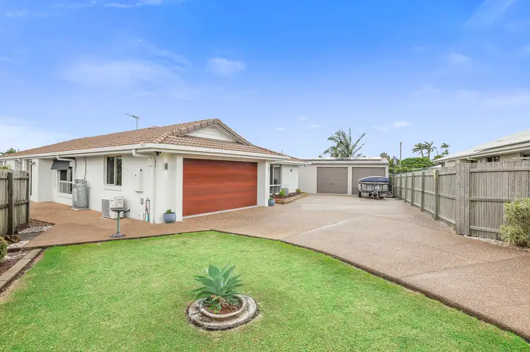 Second view of Homely house listing, 5 Daisy Court, Coral Cove QLD 4670