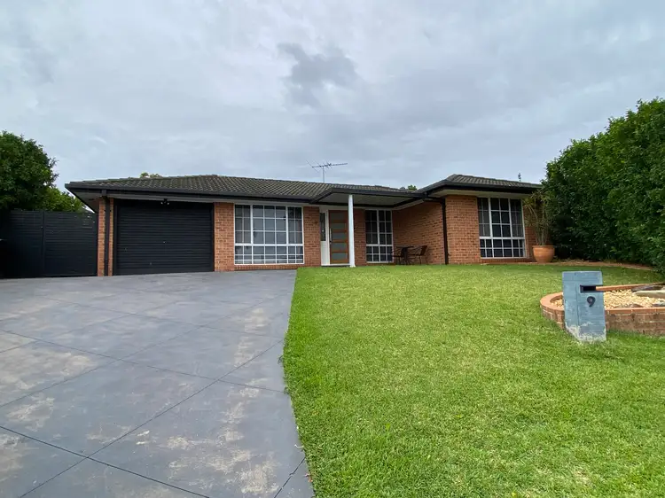 9 Stilt Close, Hinchinbrook NSW 2168