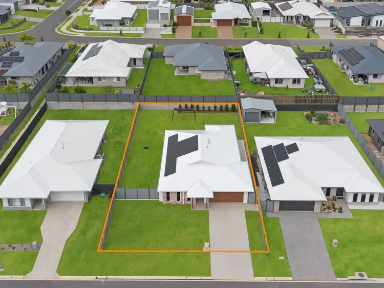 Second view of Homely house listing, 16 Watermelon Way, Kawungan QLD 4655