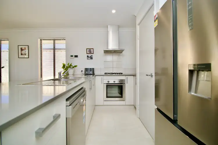 Sixth view of Homely unit listing, 3/10 Gillson Mews, Baldivis WA 6171