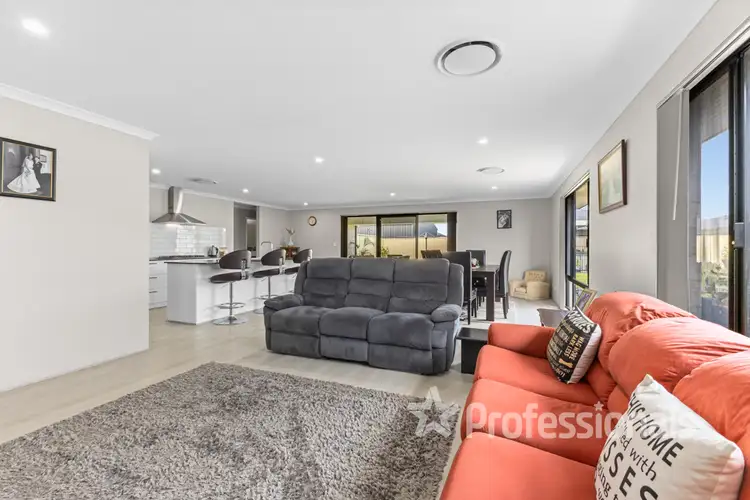 Third view of Homely house listing, 5 Kenworthy Approach, Australind WA 6233