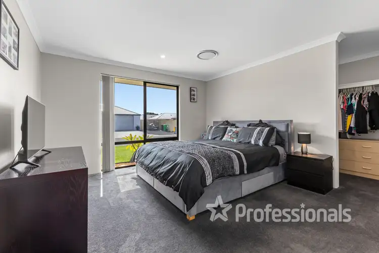 Fifth view of Homely house listing, 5 Kenworthy Approach, Australind WA 6233