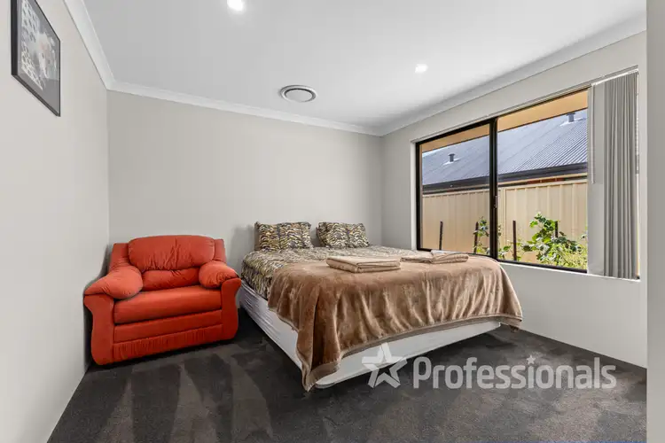 Sixth view of Homely house listing, 5 Kenworthy Approach, Australind WA 6233