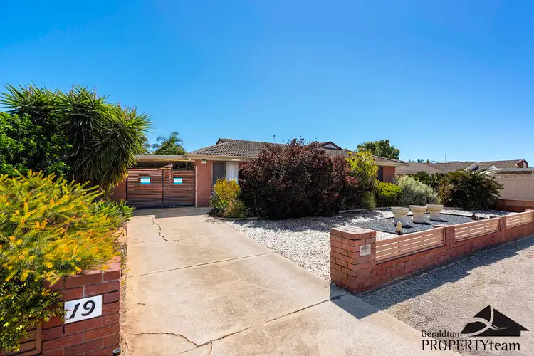 19 Pinna Way
