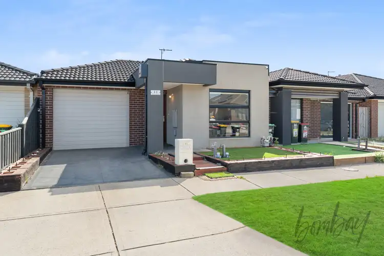 11 Bringa Drive, Mickleham VIC 3064