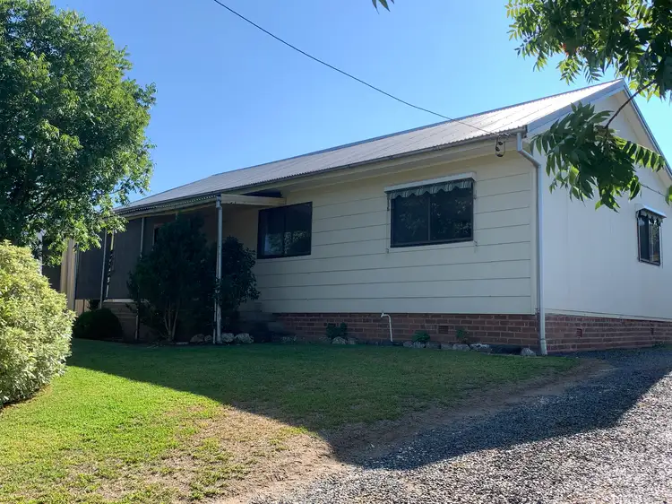 26 Cromwell Street